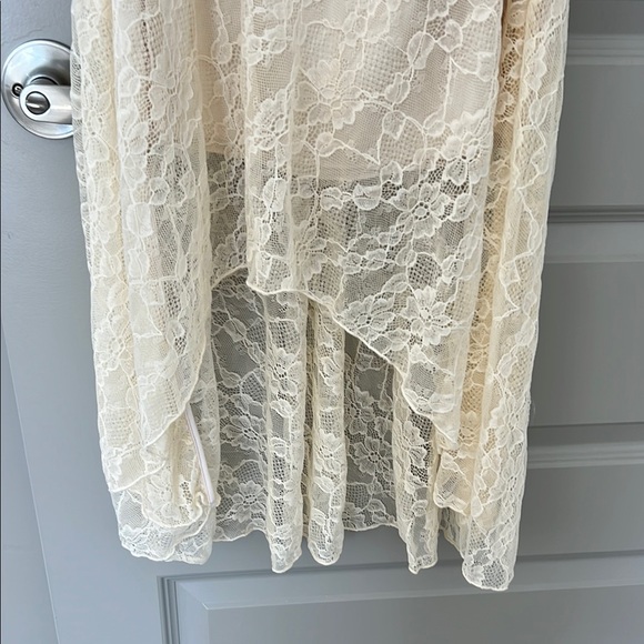 House of CB Therese Lace Floral Maxi Skirt - Picture 4 of 11